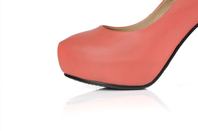 2014新款圓頭軟面牛皮粗跟舒適女單鞋廠家直銷(xiāo) 價(jià)格、廠家與圖片全解析